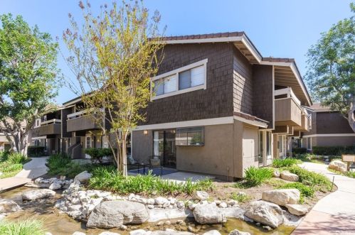 117 Streamwood, Irvine CA  92620-1946 exterior