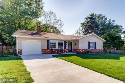 964 Star Ct, Gambrills, MD 21054-1450