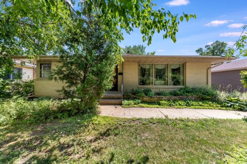1212 Campbell St, Joliet, IL 60435-6808