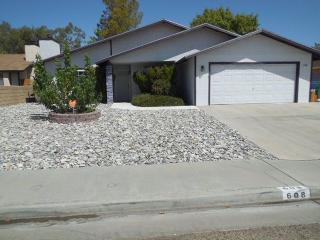 608 Ginger Ave, Ridgecrest, CA 93555-4954
