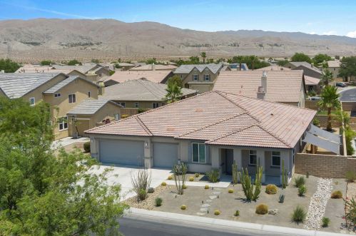 37320 Stratford St, Indio, CA 92203-4882