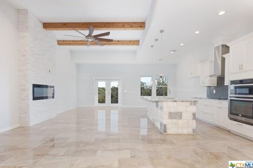 115 High Pt Cir, Spring Branch TX 78070-5065 exterior