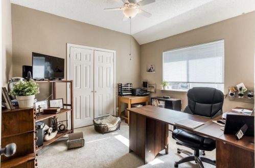 2210 Meadowstone Dr, Carrollton TX 75006-2642 exterior