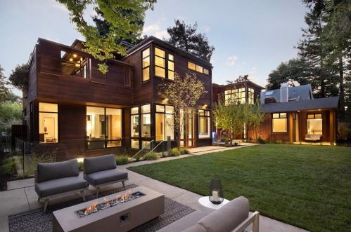 935 Scott St, Palo Alto, CA 94301-2756