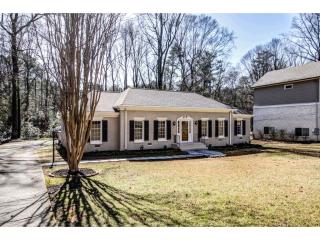 2959 Greenwillow Dr, Atlanta GA  30345-3717 exterior