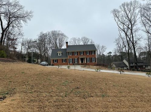 1241 Pebble Creek Rd, Marietta, GA 30067-5433