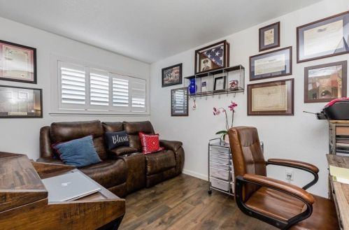 8712 Lodestone Cir, Elk Grove CA  95624-2520 exterior