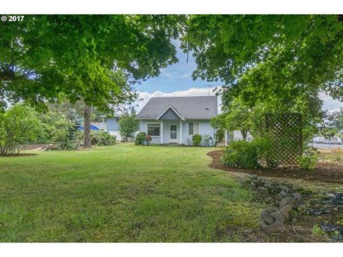 495 Main St, Estacada, OR 97023-8868