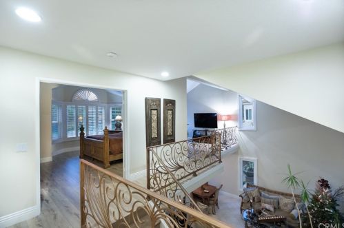 1 Salina, Irvine CA  92614-5388 exterior