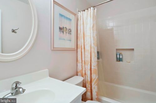 1920 Chapel Hill Rd, Silver Spring MD 20906-1113 exterior