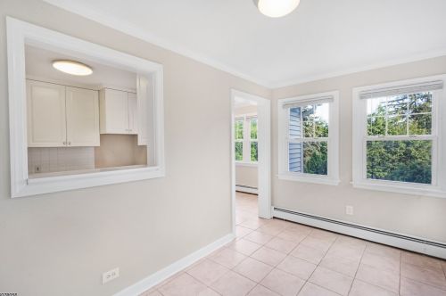 10 4th Ave, Dover NJ  07803-3239 exterior