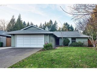8475 Huron Ct, Tualatin, OR 97062-9308