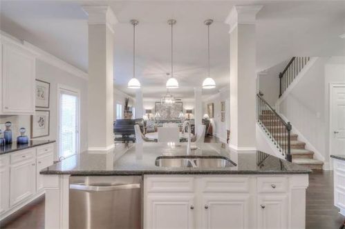 808 Sienna Valley Dr, Braselton, GA 30517