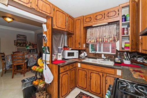 4389 Avon St, Riverside CA  92509-3108 exterior