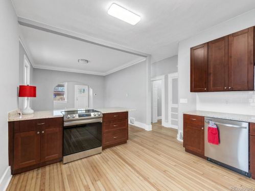 1440 Knox Ct, Denver CO  80204-1648 exterior