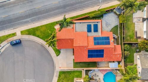 10915 El Coco Cir, Santa Ana CA  92708-5316 exterior