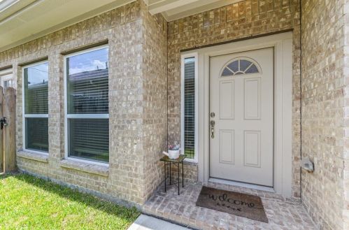 513 6th St, Morgans Point TX  77571-4910 exterior