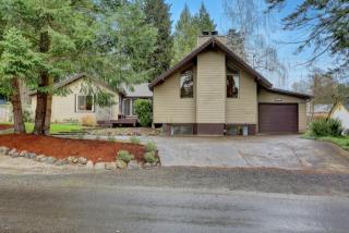 8017 Taylors Ferry Rd, Portland, OR 97223-8959