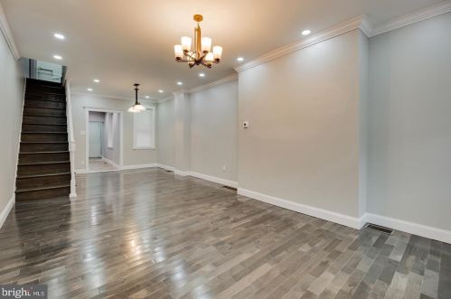 1210 Howard St, Philadelphia PA  19147-5413 exterior