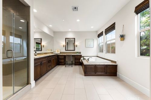 248 Desert Bloom, Irvine CA  92618-8872 exterior