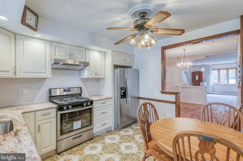 2434 10th St, Philadelphia PA 19133-1603 exterior