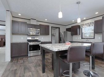 18091 Baldwin Ct, Lester Pr, MN 55354-7959