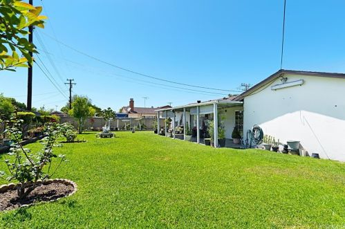 1904 Orange Ave, Anaheim CA  92804-3501 exterior