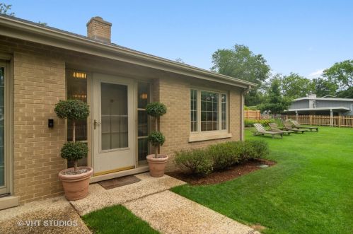 1259 Mcdaniels Ave, Highland Park, IL 60035-3659