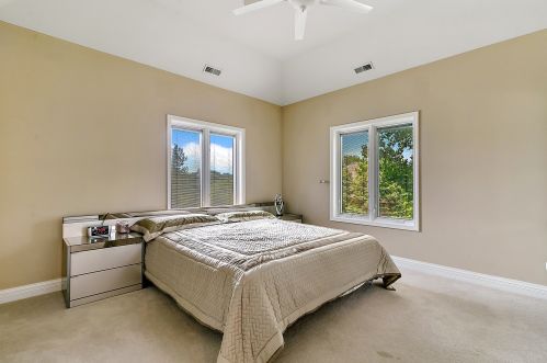 9171 Falling Waters Dr, Willowbrook IL  60527-0717 exterior