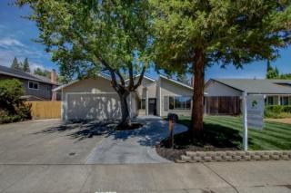 8315 Foxfire Dr, Citrus Heights, CA 95662-3827