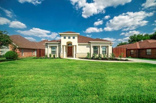 6504 Gillis Johnson St, Fort Worth, TX 76179-3300