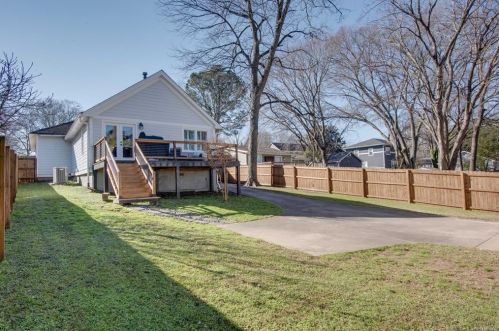 1355 Mercer Ave, Atlanta GA  30337-1516 exterior