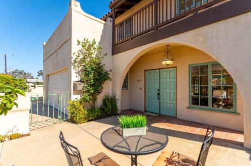 4637 9th St, Carpinteria, CA 93013-1801