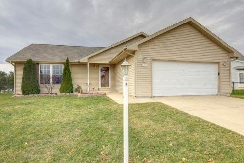 2707 Landis Farm Rd, Urbana, IL 61802-7590