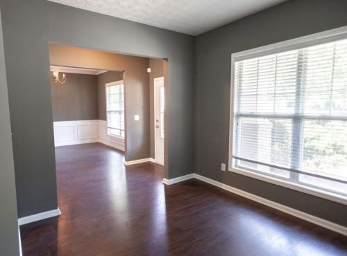 529 Poplar Bnd, Holly Springs, GA 30114-1251