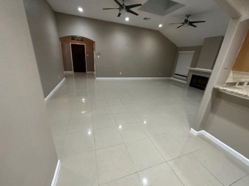 6604 Cromarty Ln, Austin TX  78754-5823 exterior