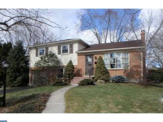 2447 Congress St, Allentown, PA 18104-2937