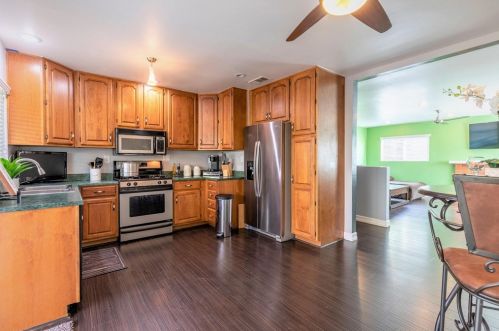 7939 Prince Ivan Ct, El Cajon, CA 92021-1517
