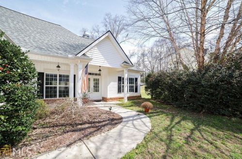 68 Laura Ln, Commerce, GA 30529-1943