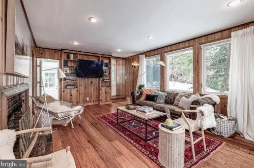 5 Queenston Pl, Princeton NJ  08540-3820 exterior