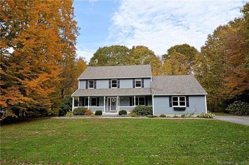 12 Harvest Ln, Colchester, CT 06415-1753