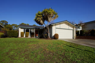 1533 Swallow Way, Rodeo, CA 94547-1653