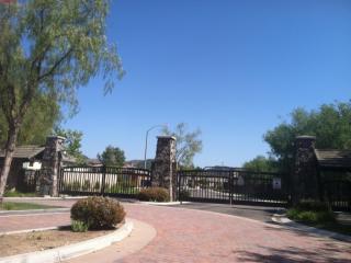 2667 Turnberry Gln, Escondido, CA 92026-8572