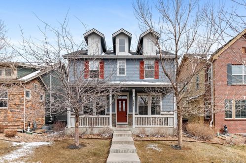 1372 Duquesne Ct, Aurora, CO 80018-6128