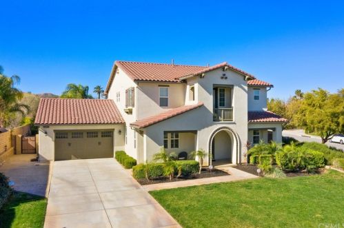 16093 Sierra Heights Dr, Riverside CA  92503-8413 exterior