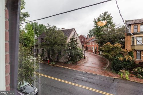 121 Vine St, Lancaster PA  17602-3517 exterior