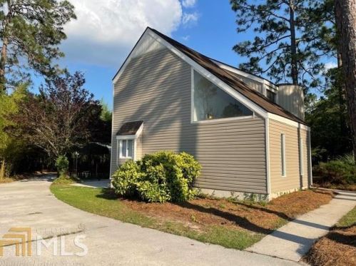 194 Valley Rd, Statesboro, GA 30458-2104