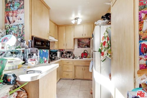 343 Riverdale Dr, Glendale CA  91204-4825 exterior