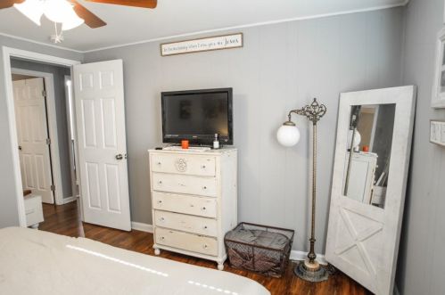 58 Martin Luther King Jr Dr, Jefferson GA  30549-1360 exterior