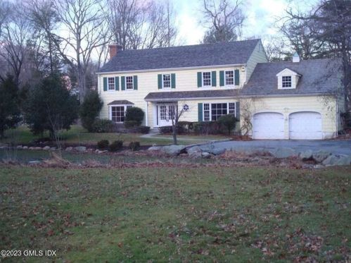 23 Copper Beech Rd, Greenwich CT  06830-4033 exterior